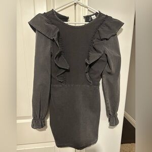 BNWT H&M Ruffle Dress - Size Small